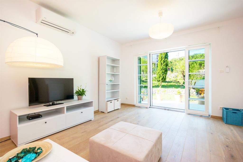 Apartment Barbina Kastelina Sveti Juraj Exteriér fotografie